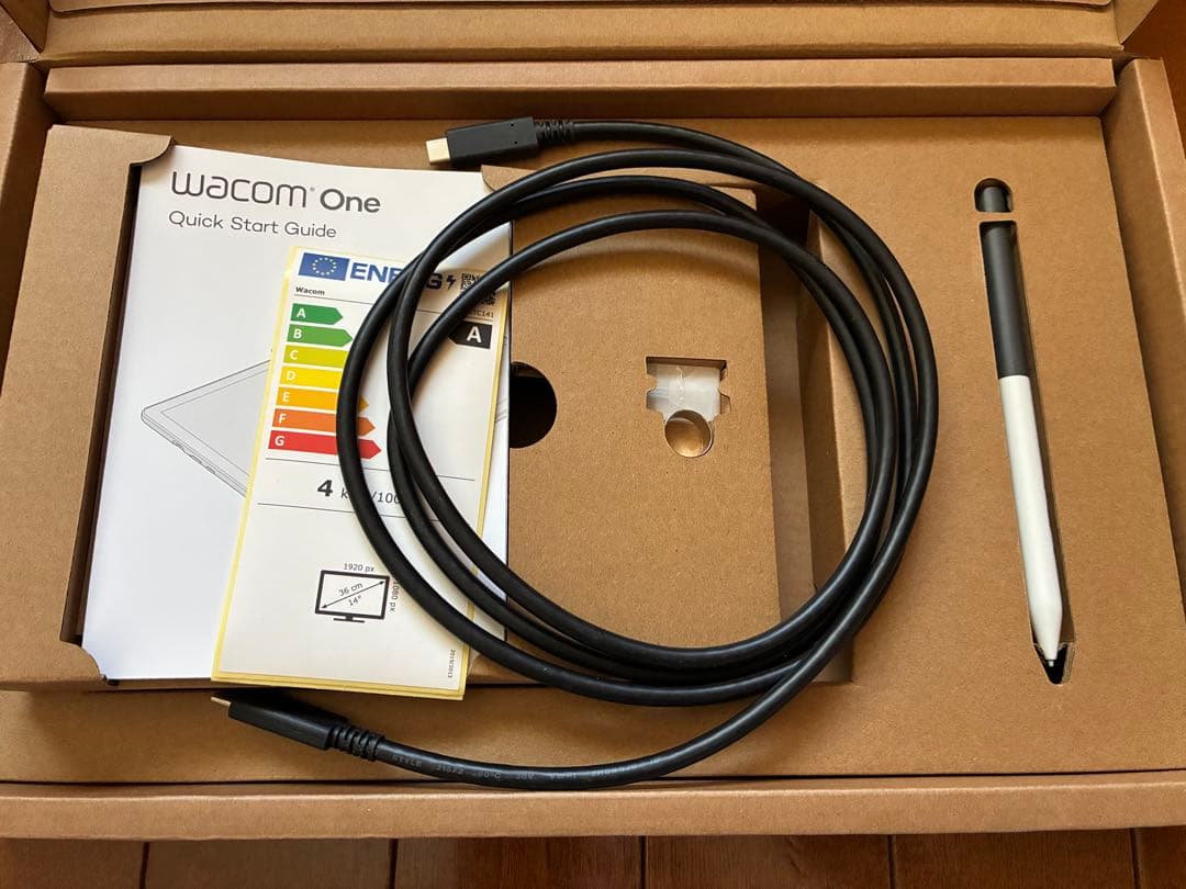 あ*9様 wacom one 14 2025年モデル