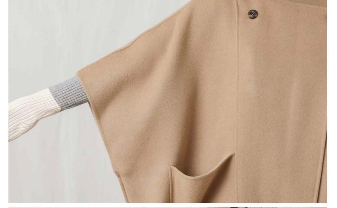 クロシェ　ポンチョ　マント　コート　ベージュ　ウール　CLOCHE 2way