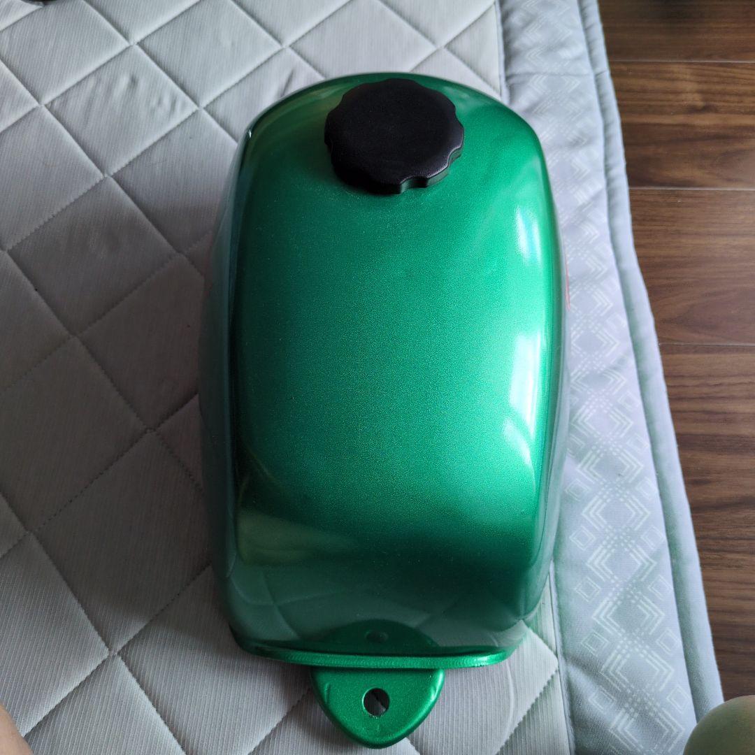 ホンダ、ゴリラモンキー純正タンクＨＯＮＤＡ錆無し純正タンク