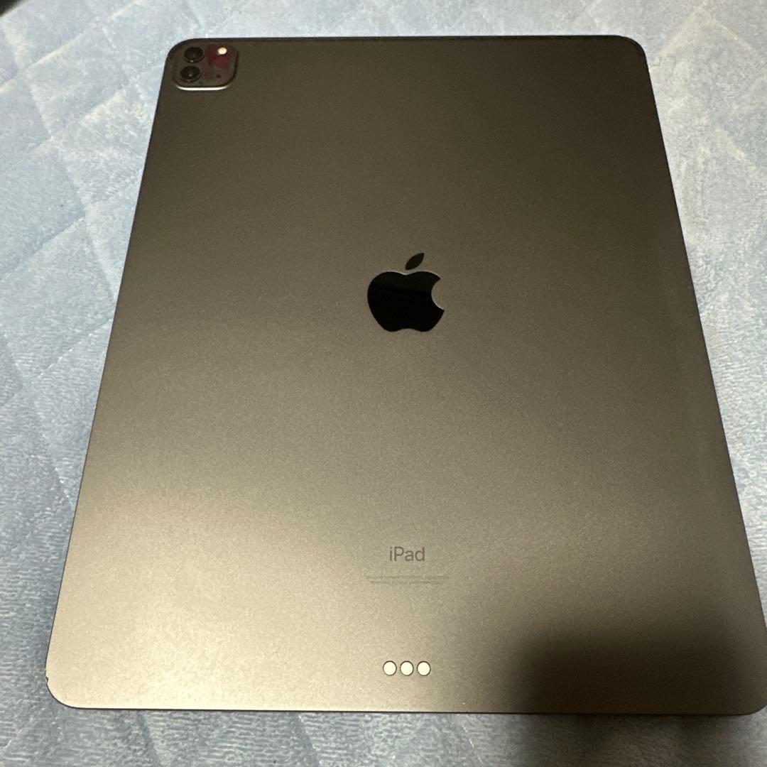 第5世代(M1) iPad Pro 12.9 512gb ケース付き