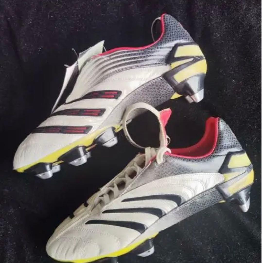 【超希少】adidas サッカースパイク ホワイト/レッド/ブラック