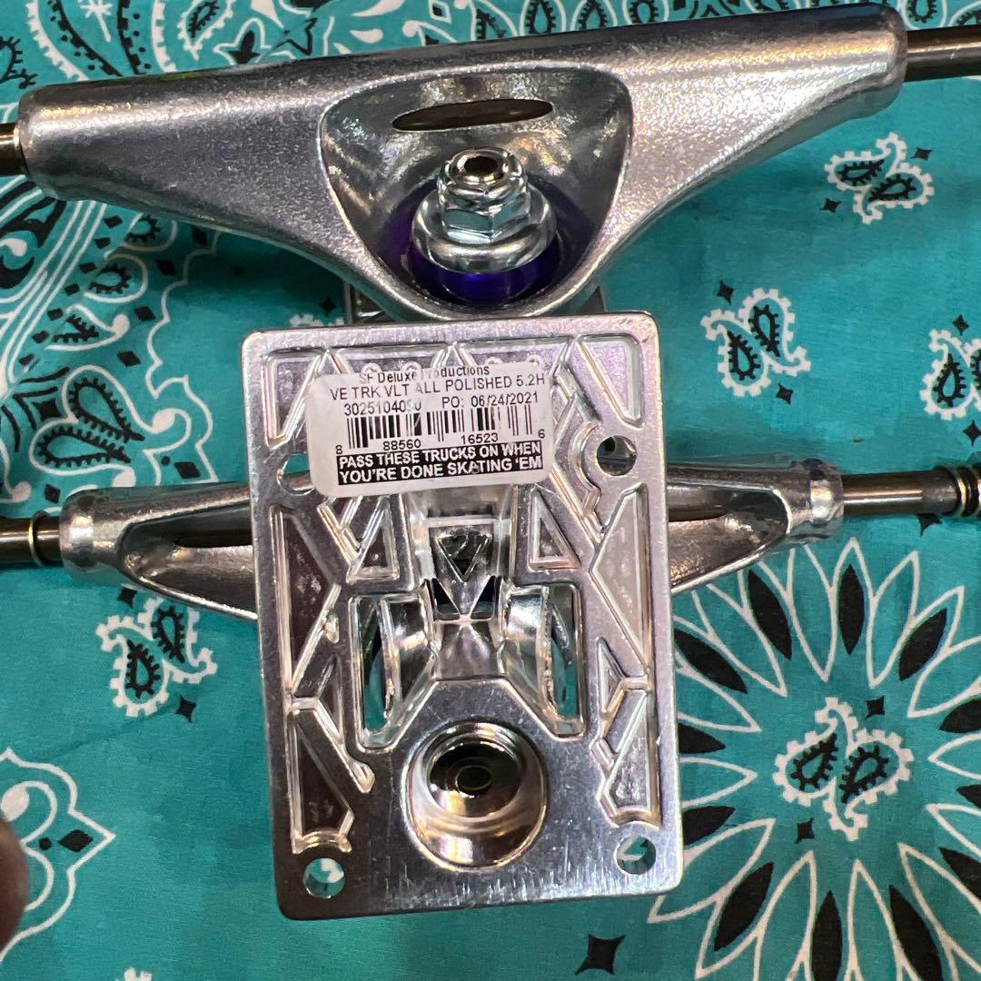 Venture スケートトラック　5.2HI Vライト