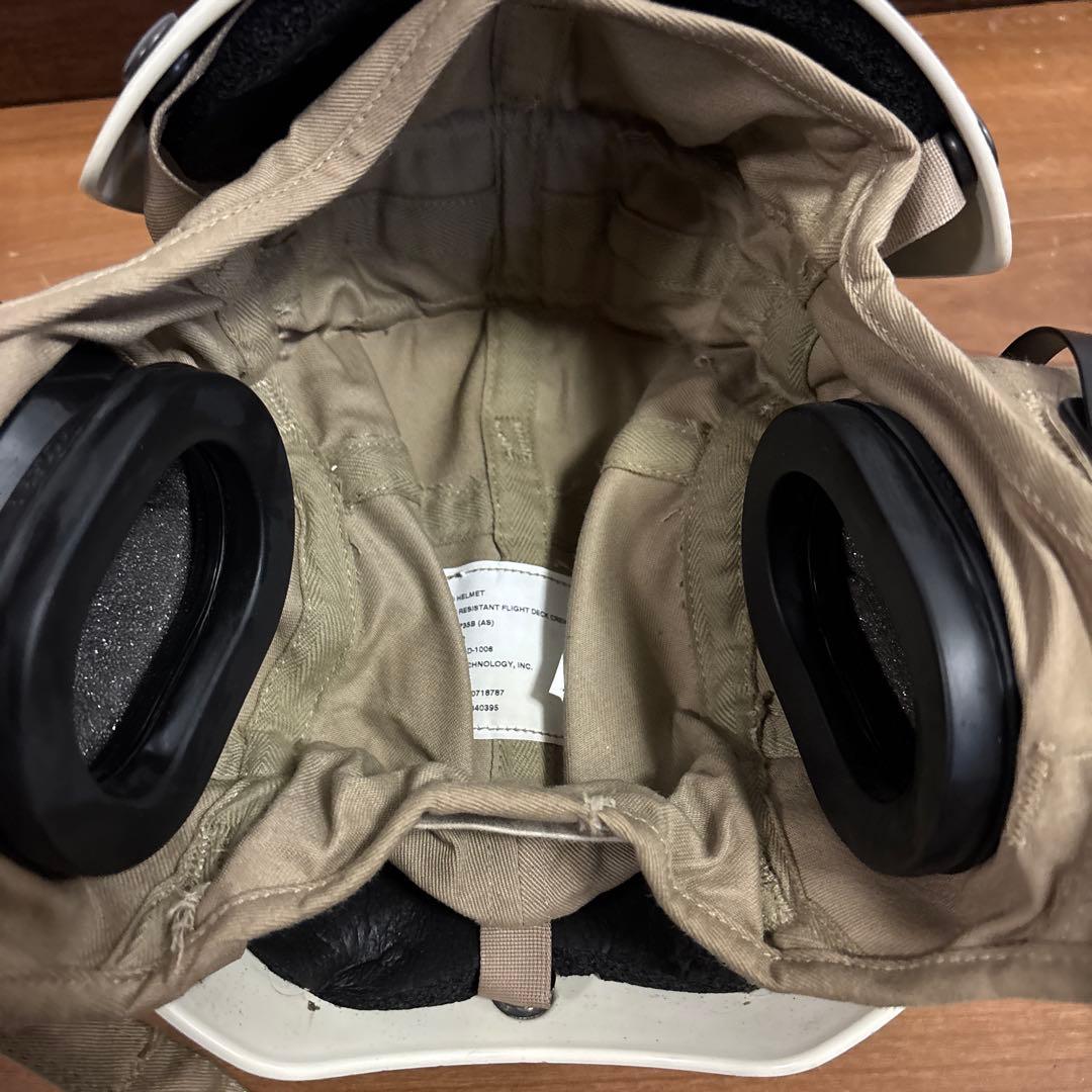 米軍　実物　FLIGHT DECK CREWMAN'S HELMETS ①