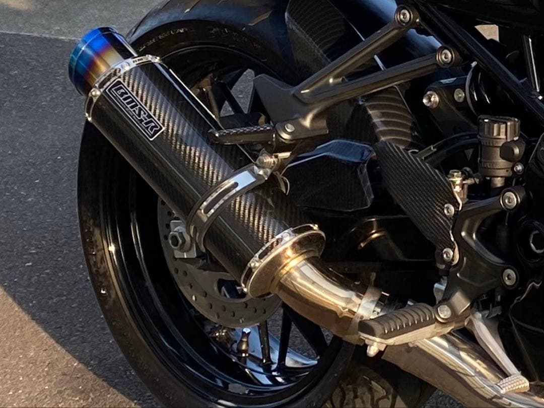 BEAMS スリップオン　マフラー z900rs カワサキ　ビームス BMS-R