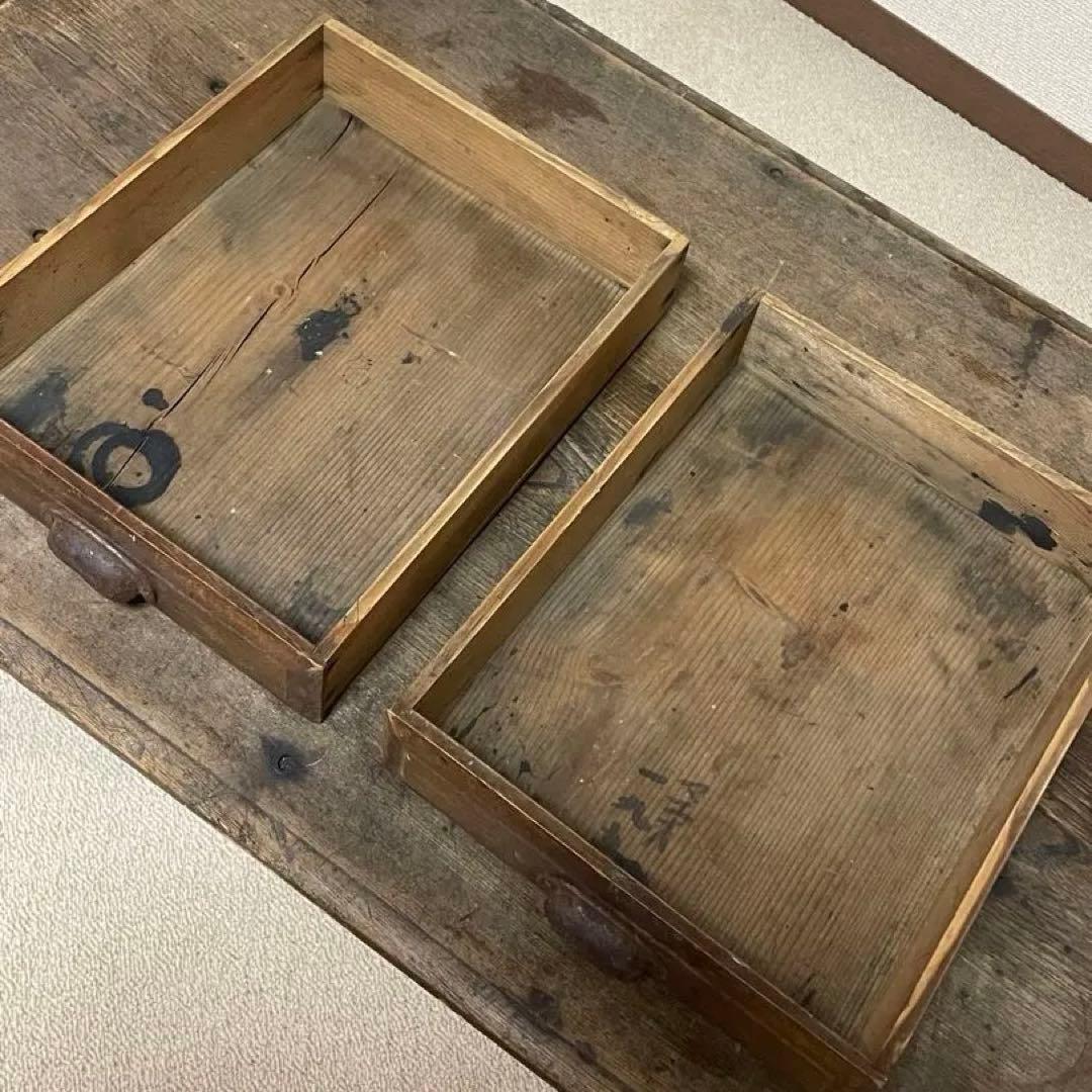 ろくろ脚の座卓