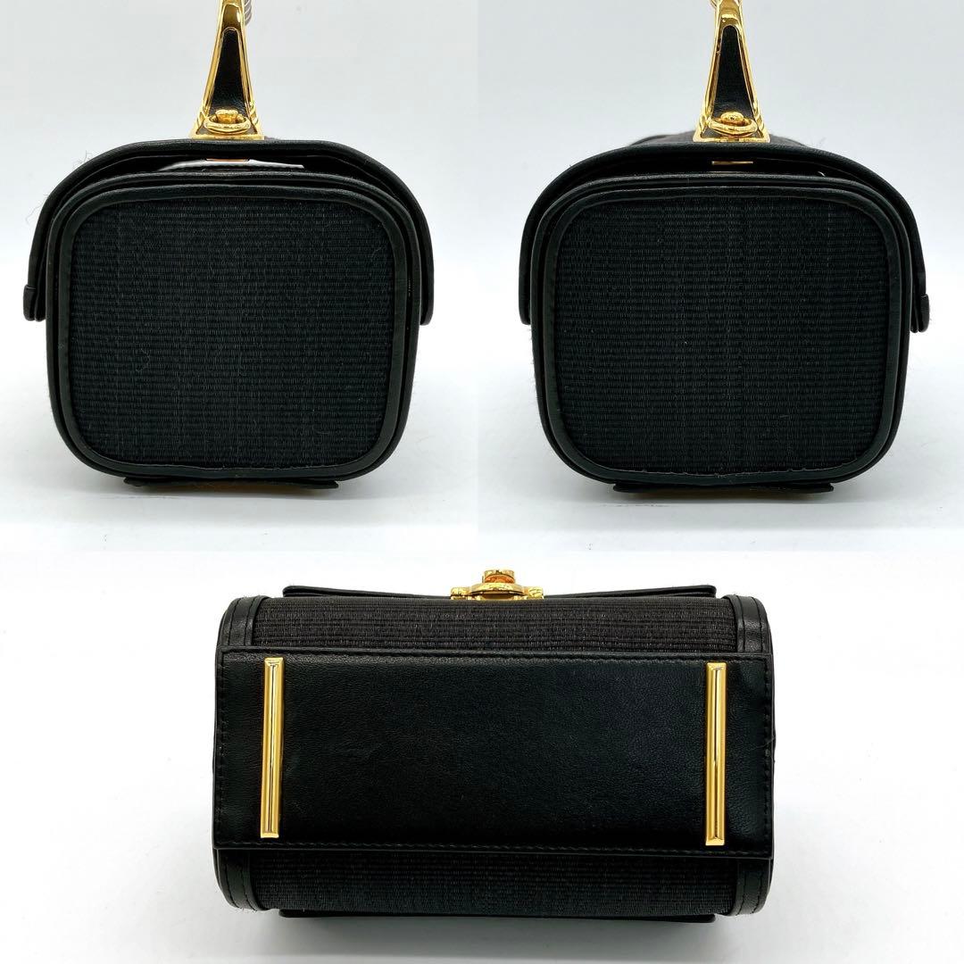 美品【COMTESSE】ミニバニティバッグ　ゴールド金具　ホースヘア　ブラック.