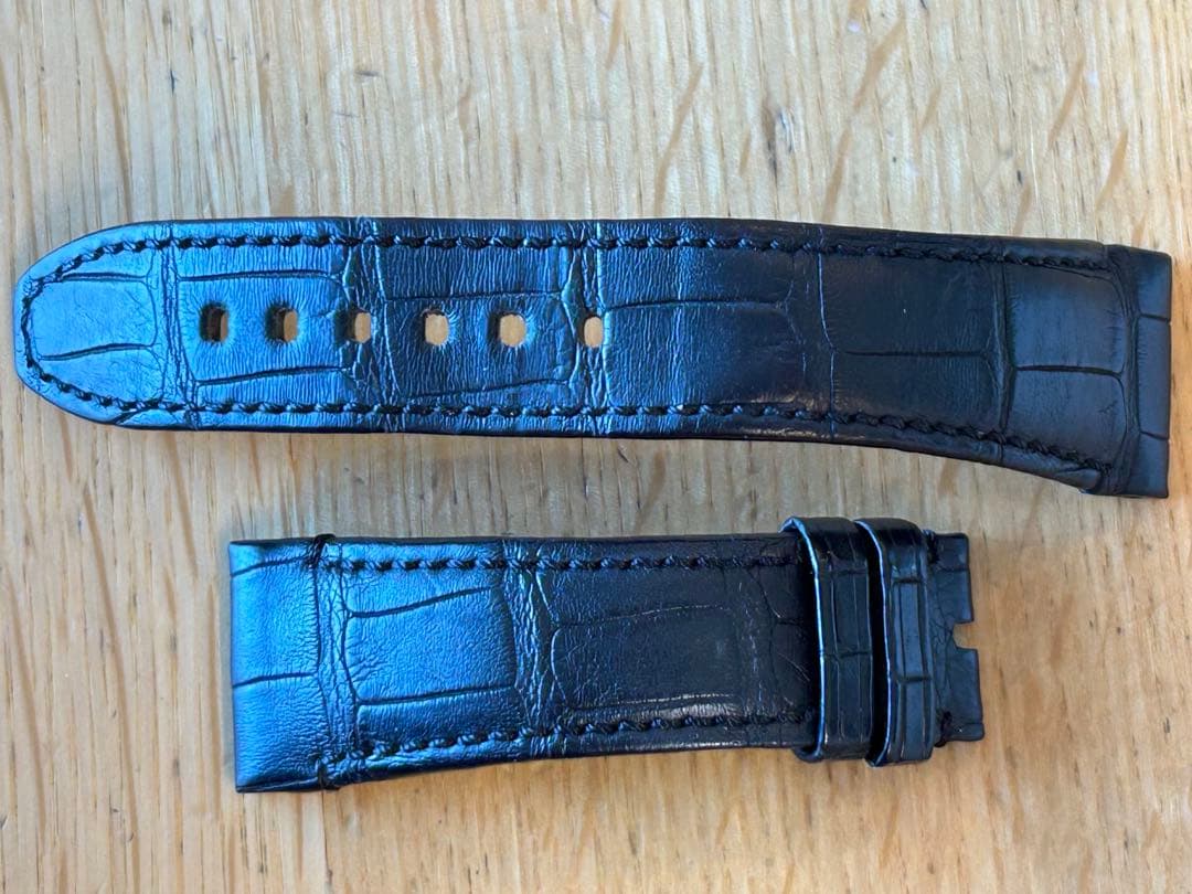 オーデマピゲCODE11.59純正アリゲーターストラップ ブラック