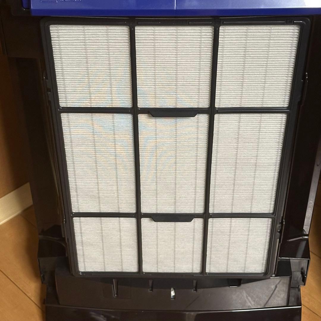 ダイキンうるるとさらら　ストリーマ徐加湿空気清浄機MCZ704AJ-T2024年