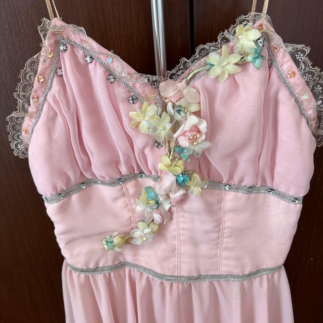 ピンクのバレエドレスと花冠セット