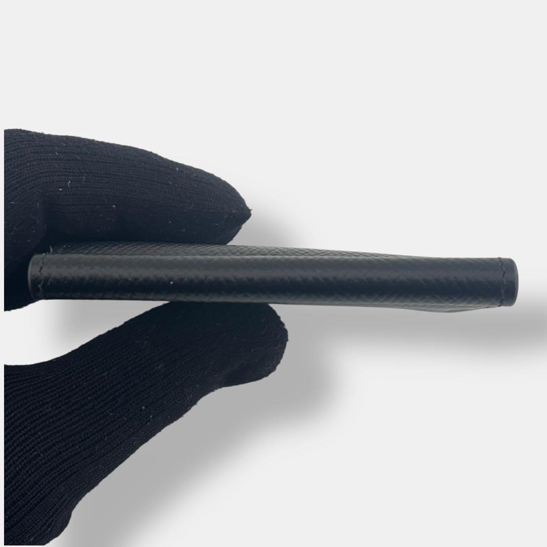 未使用品級 セリーヌ マネークリップ 二つ折り財布 ロゴ シボ革 レザー 黒