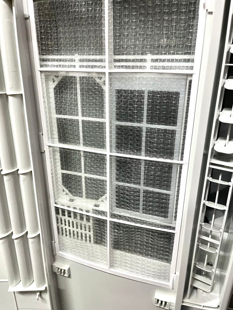 2022年製　コロナ窓用エアコン 冷房4～6畳　ルームエアコンCW-F1622R