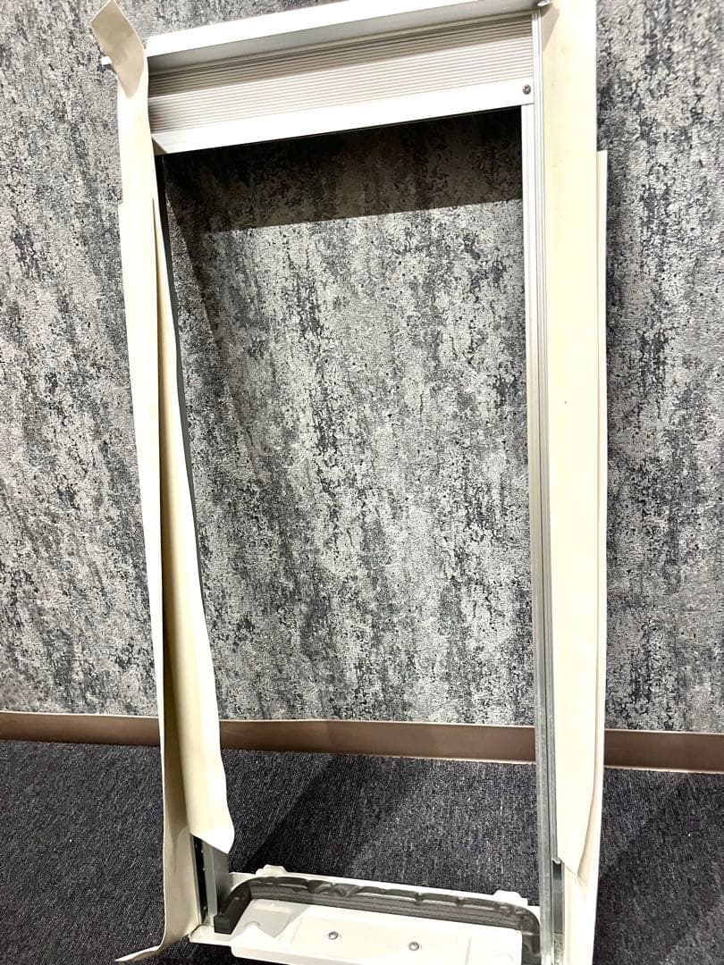 2022年製　コロナ窓用エアコン 冷房4～6畳　ルームエアコンCW-F1622R