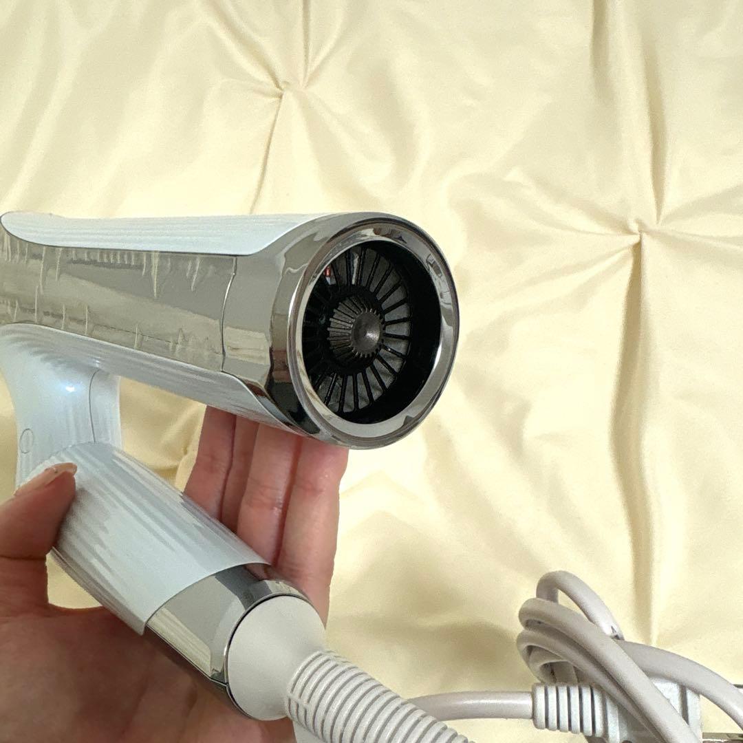 2024年製 /ReFa ヘアドライヤー RE-AX-02A ジャンク品