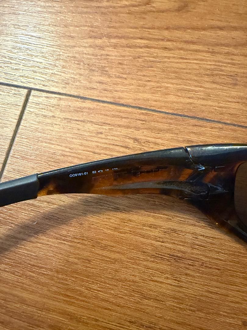 オークリー　ピットブル　ベッコウ柄（ブラウン系）