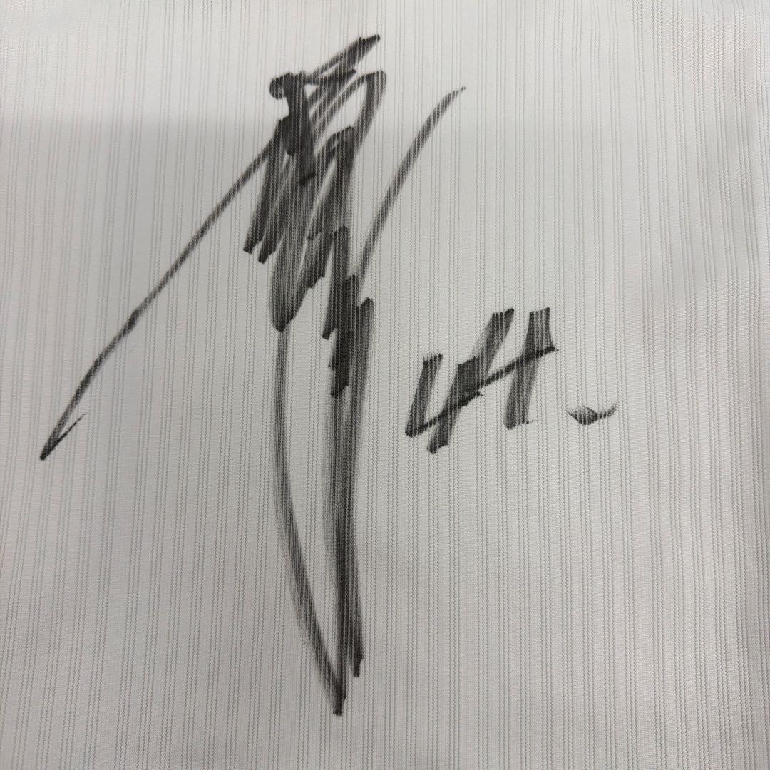 カープ 林晃汰　サイン入り　旧ハイクオリティーユニフォーム