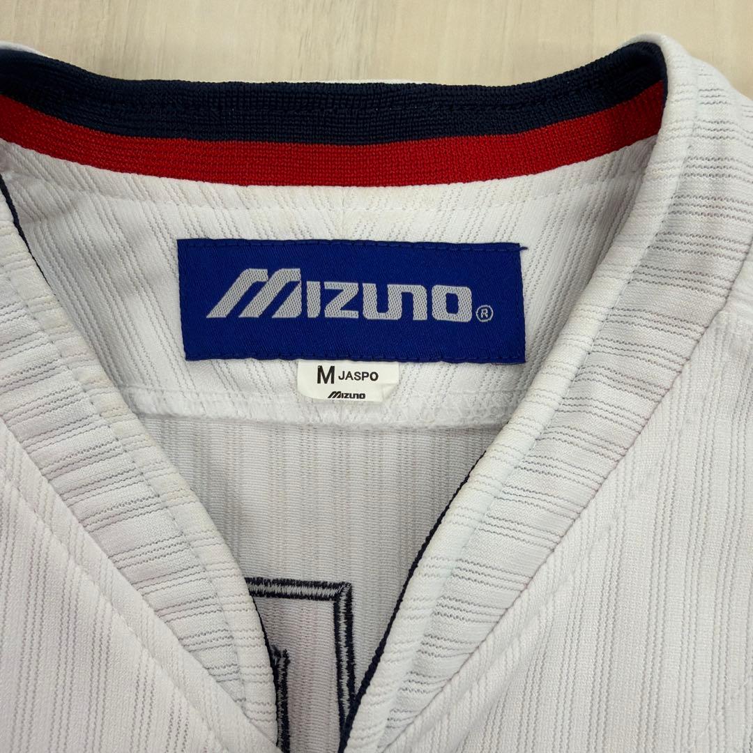 カープ 林晃汰　サイン入り　旧ハイクオリティーユニフォーム