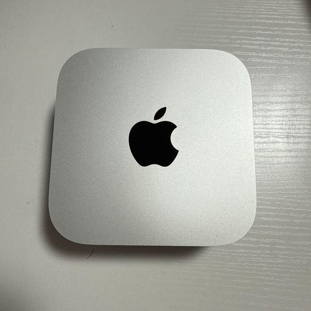 Apple M4 Mac mini + 日本語キーボード + トラックパッド