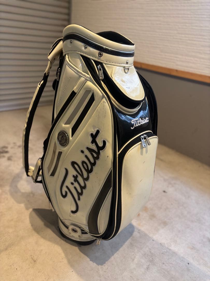 Titleist キャディバッグ ホワイト ポケット多数