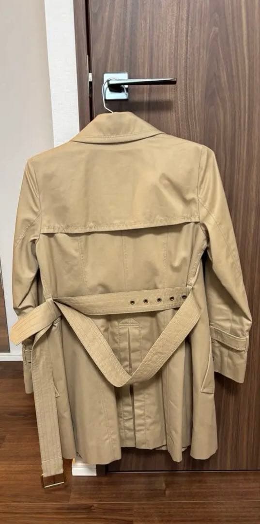 10/31迄　バーバリーブルーレーベル トレンチコート 36