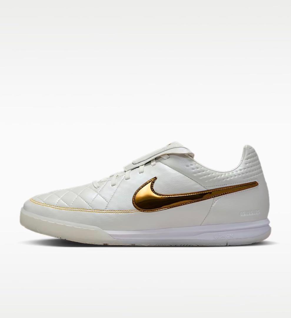シューズ Nike Tiempo Legend \"Touch of Gold\" 24.5