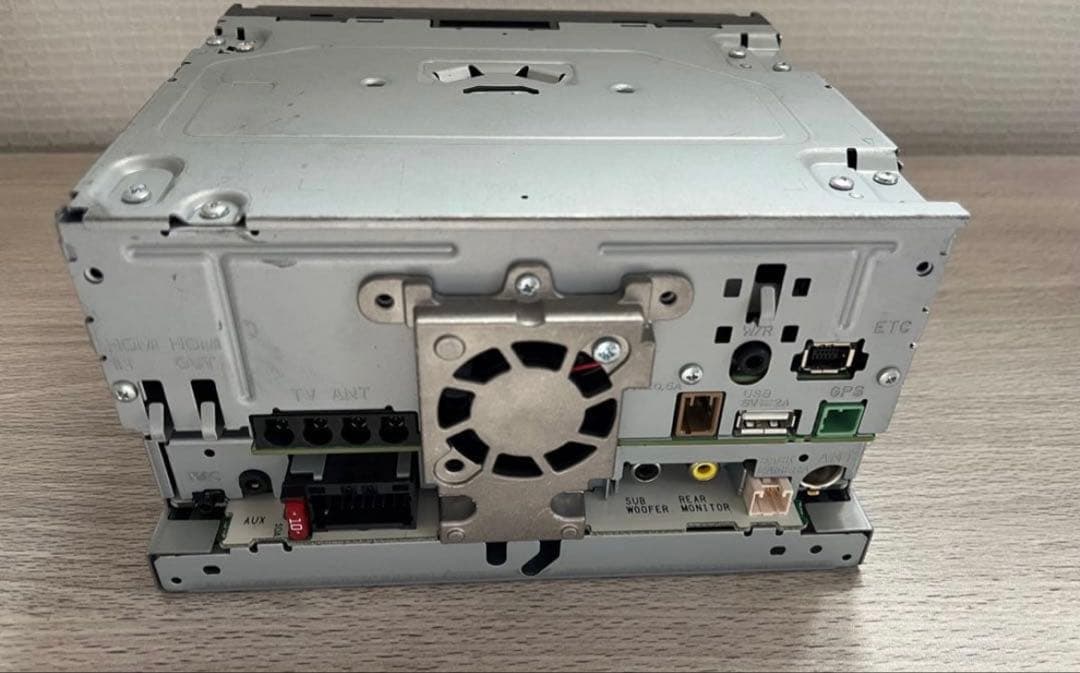 即購入OK！★パイオニア ナビ AVIC-RZ711