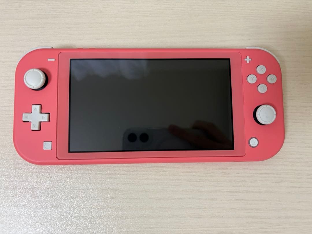 Nintendo Switch Lite スイッチライト　コーラル　本体＋充電器