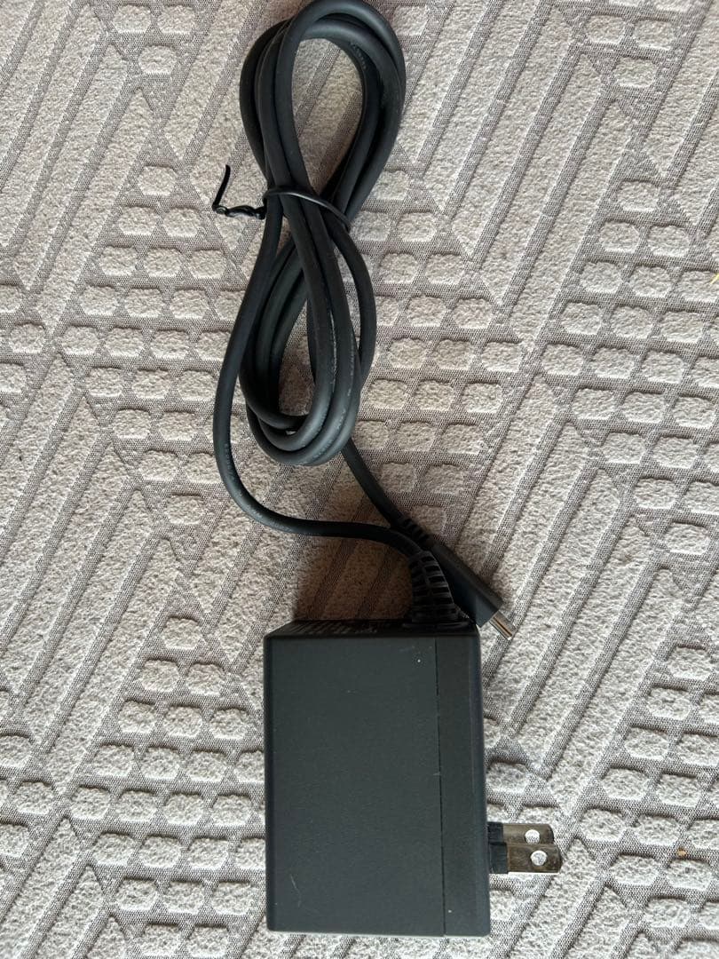 Nintendo Switch本体「あつまれ どうぶつの森」仕様限定モデル