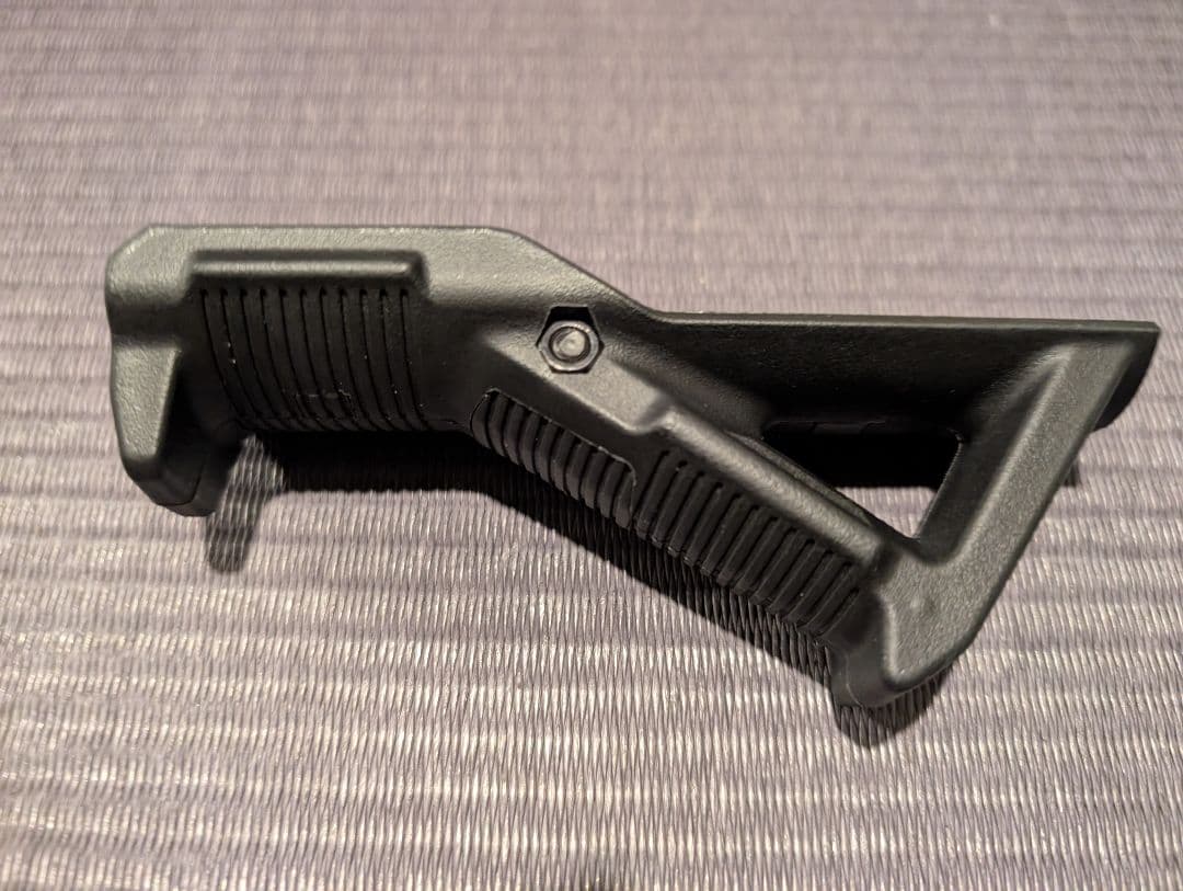 マグプルタイプ素材メーカー不明（樹脂ではないです）とその他