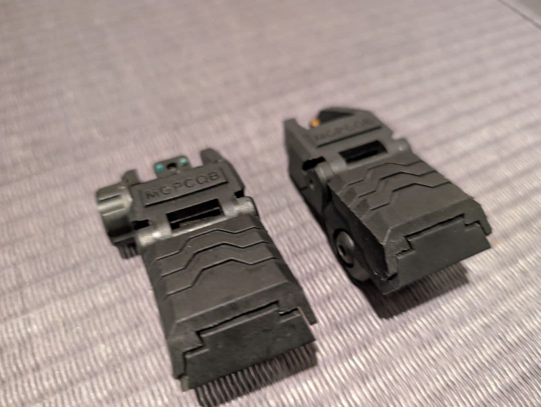 マグプルタイプ素材メーカー不明（樹脂ではないです）とその他