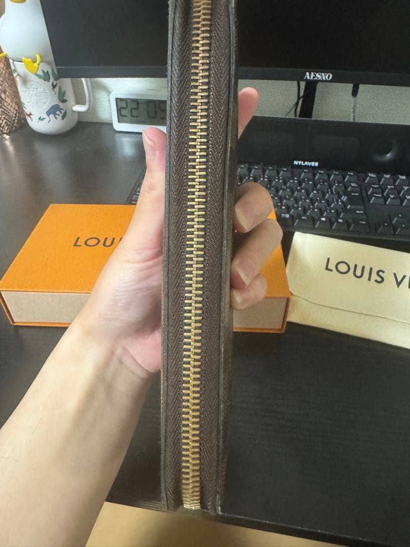 LOUIS VUITTON ルイヴィトン ジッピー・ウォレット ダミエ