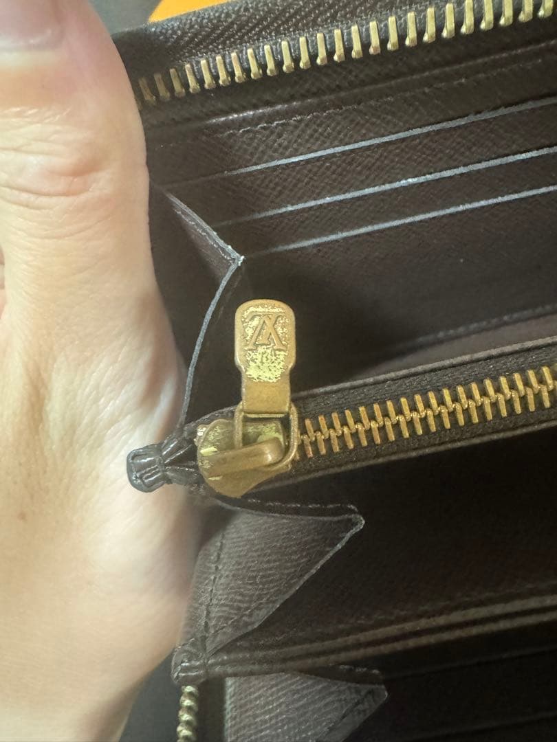 LOUIS VUITTON ルイヴィトン ジッピー・ウォレット ダミエ