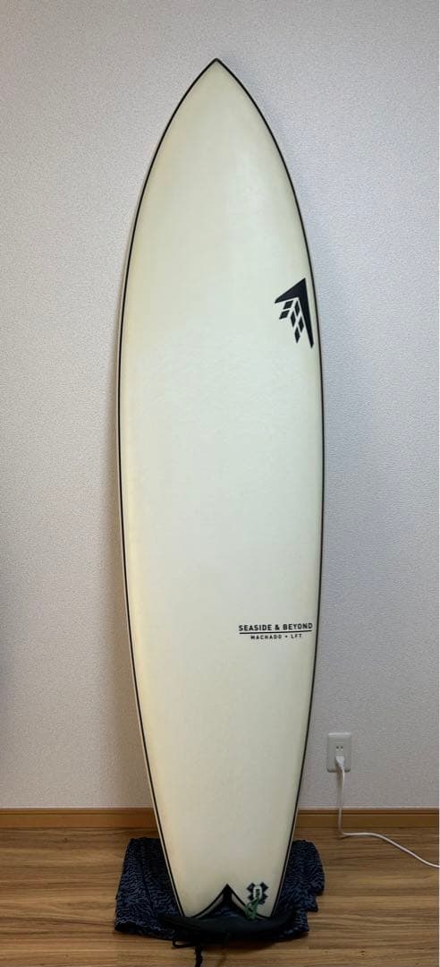 Firewire Seaside & Beyond 7’0” 専用フィン付き