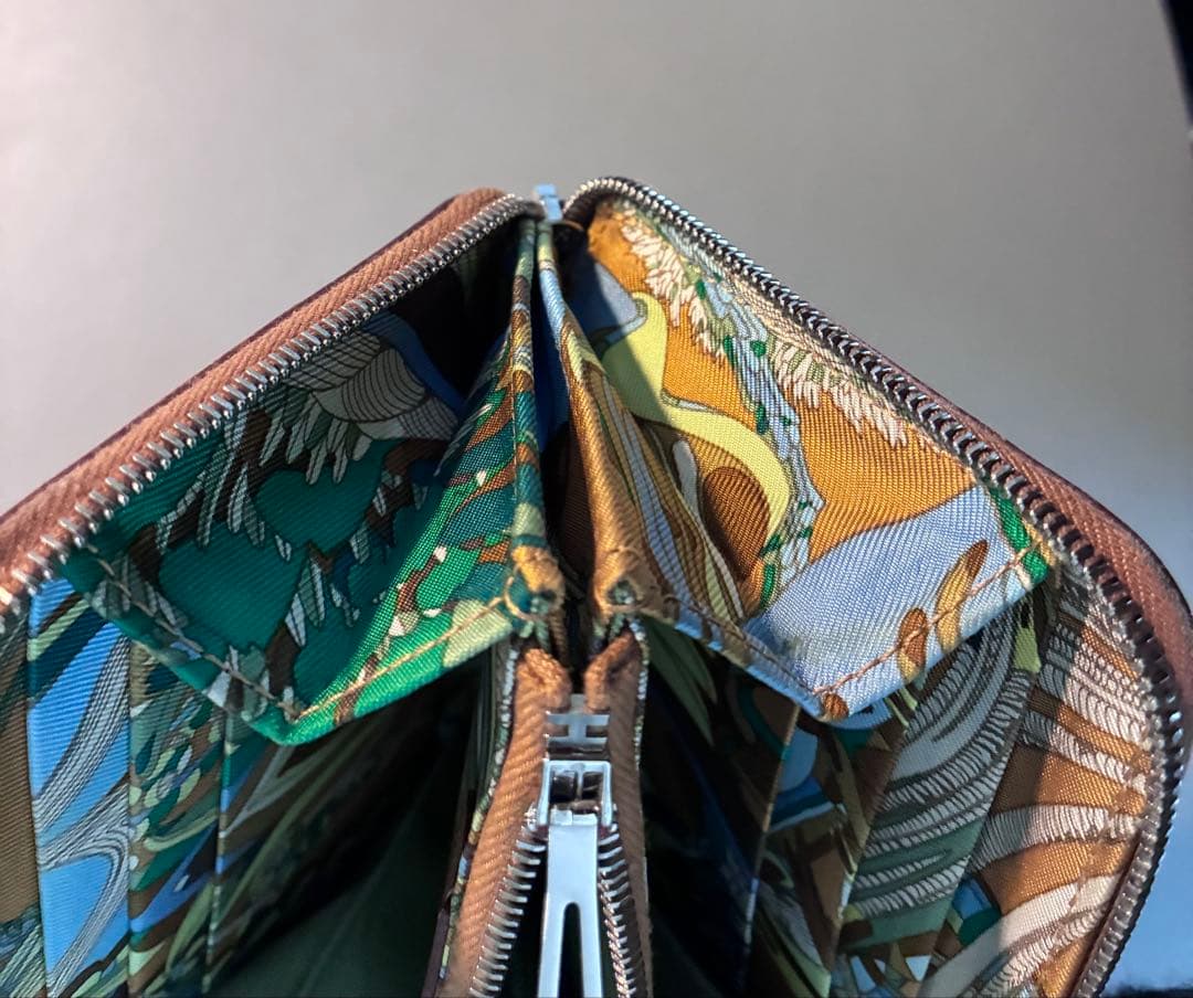 エルメス　シルクインコンパクト　ゴールド/セサミ　gold sesame