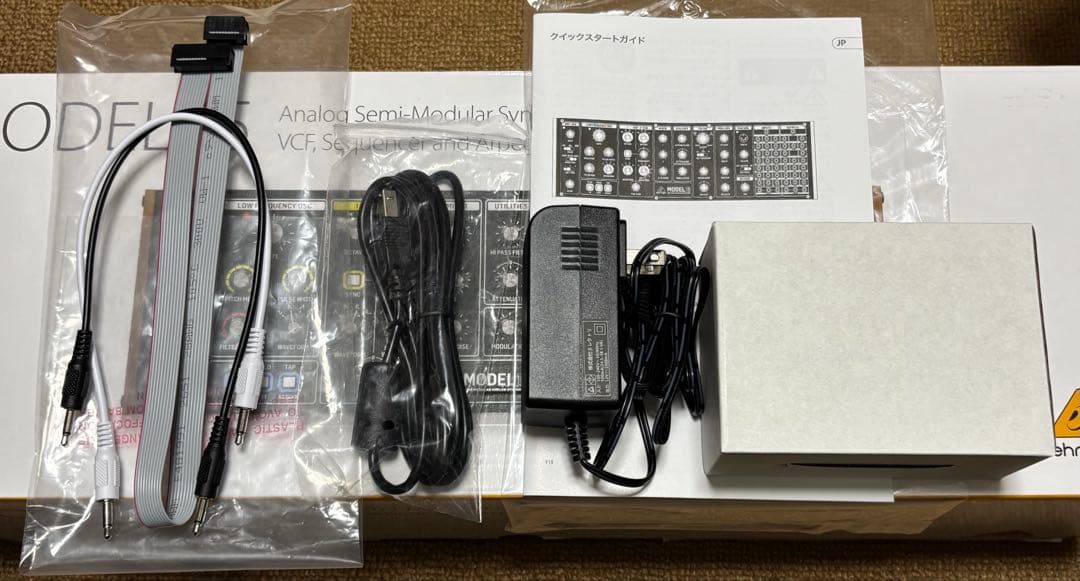 新品同様 BEHRINGER MODEL 15 Moog Grandmother