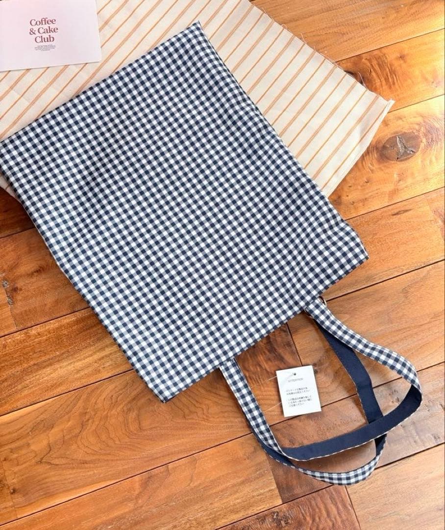 Mojocamar モジャカマー　チェック柄フルーツ刺繍トートバッグ