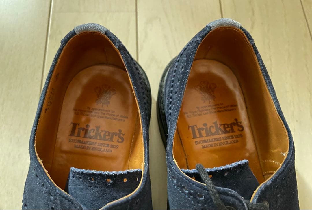 【値下げしました】トリッカーズ　バートン スウェード UK8