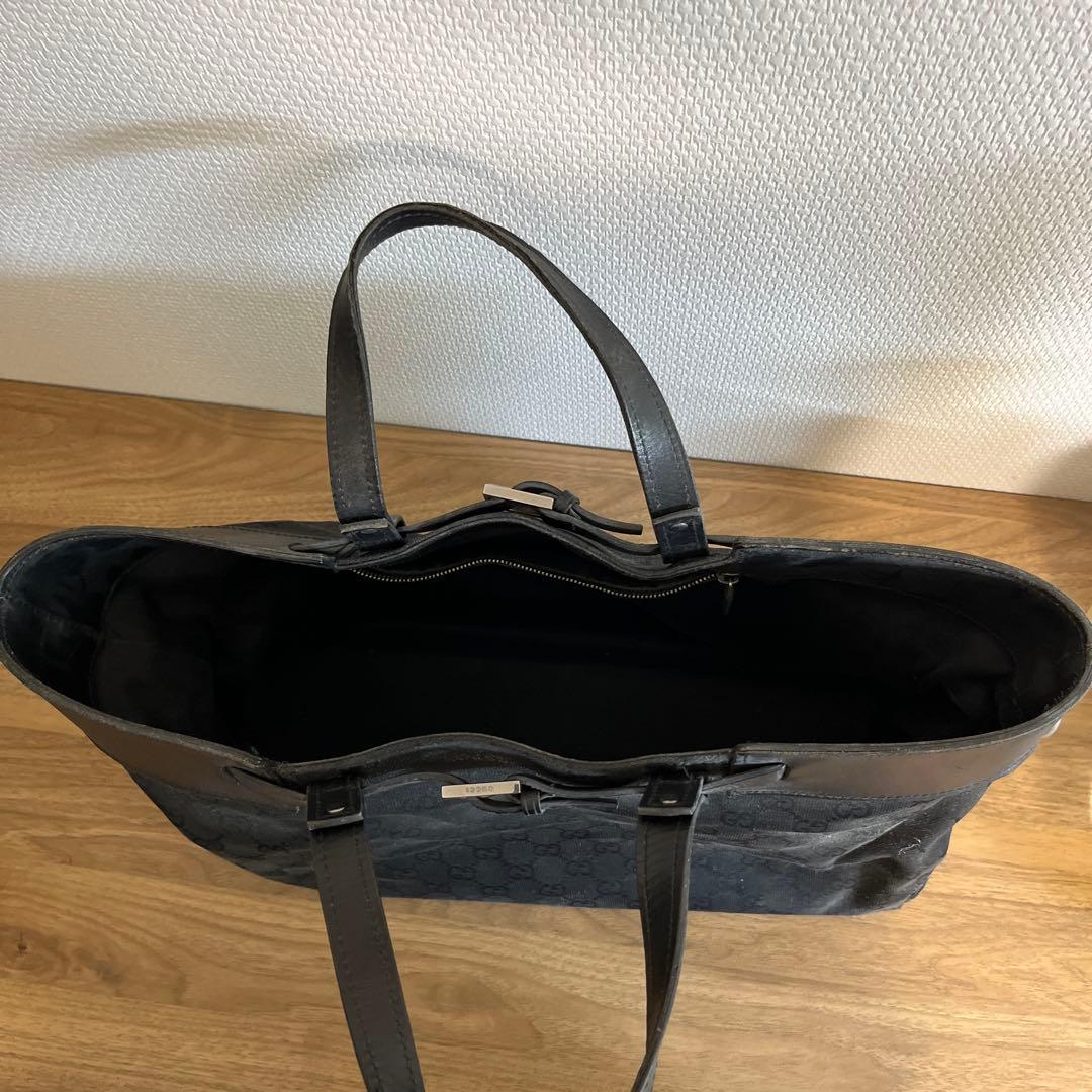 Gucci ブラック ビジネスバッグ 大容量