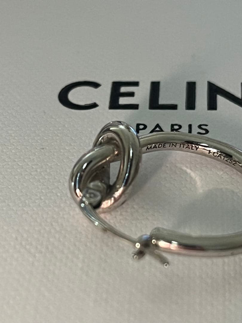 CELINE ノットフープピアス　片耳