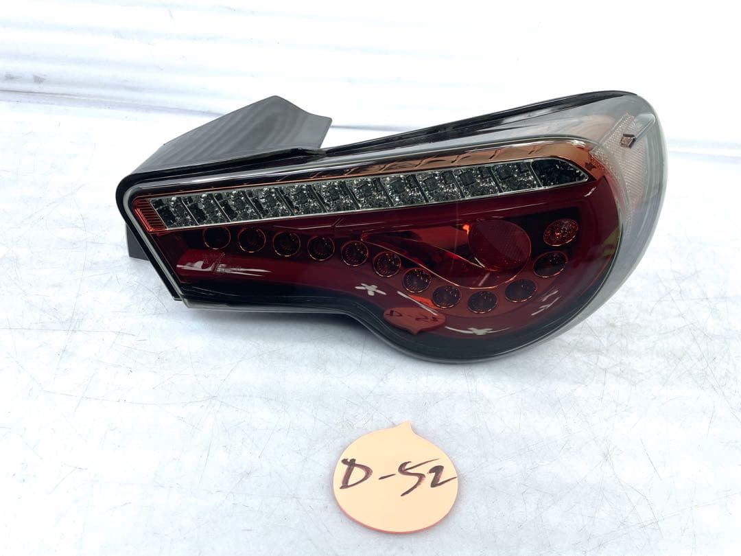 86(BRZ)SONAR ソナー テールランプ SK1710-TYF8612 右