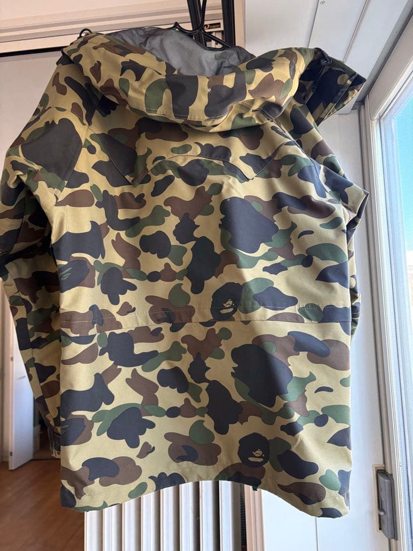 A BATHING APE カモフラージュジャケット S スキー　スノボ1st