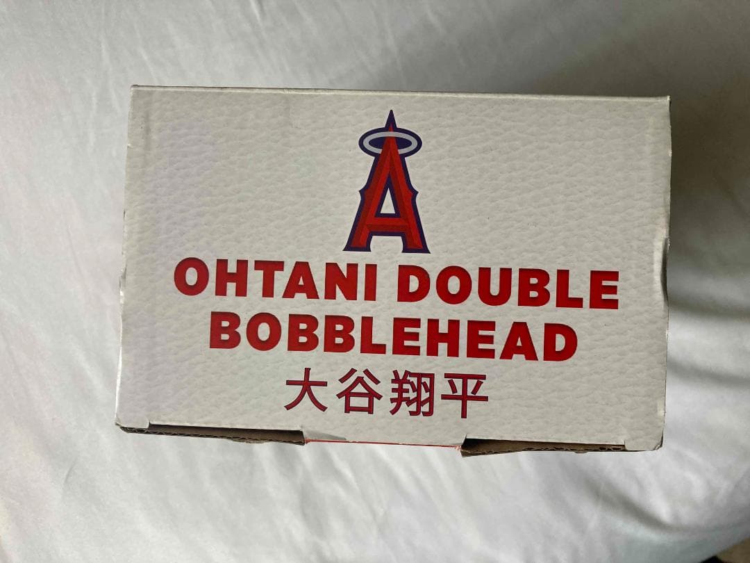 正規品 大谷翔平「二刀流」バブルヘッド 投手打者 2018 足の一部が外れてます