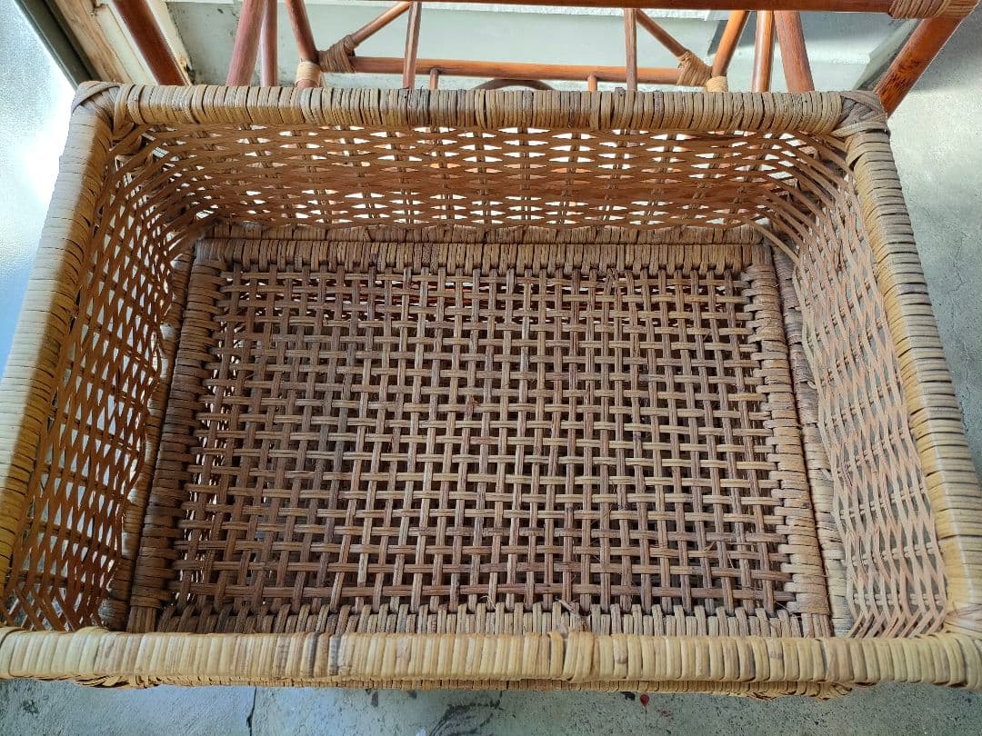 ●ヴィンテージ 籐 ラタン 4段 チェスト天然素材引き出しアジアン家具 和モダン