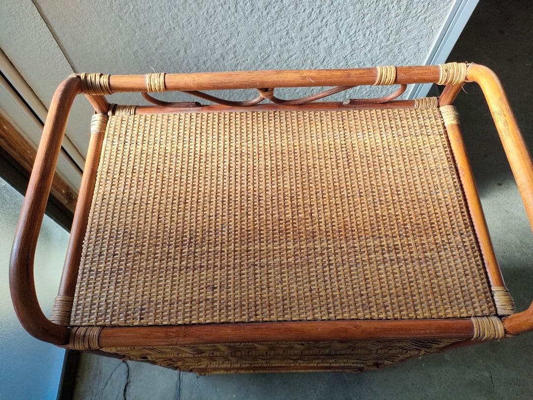 ●ヴィンテージ 籐 ラタン 4段 チェスト天然素材引き出しアジアン家具 和モダン