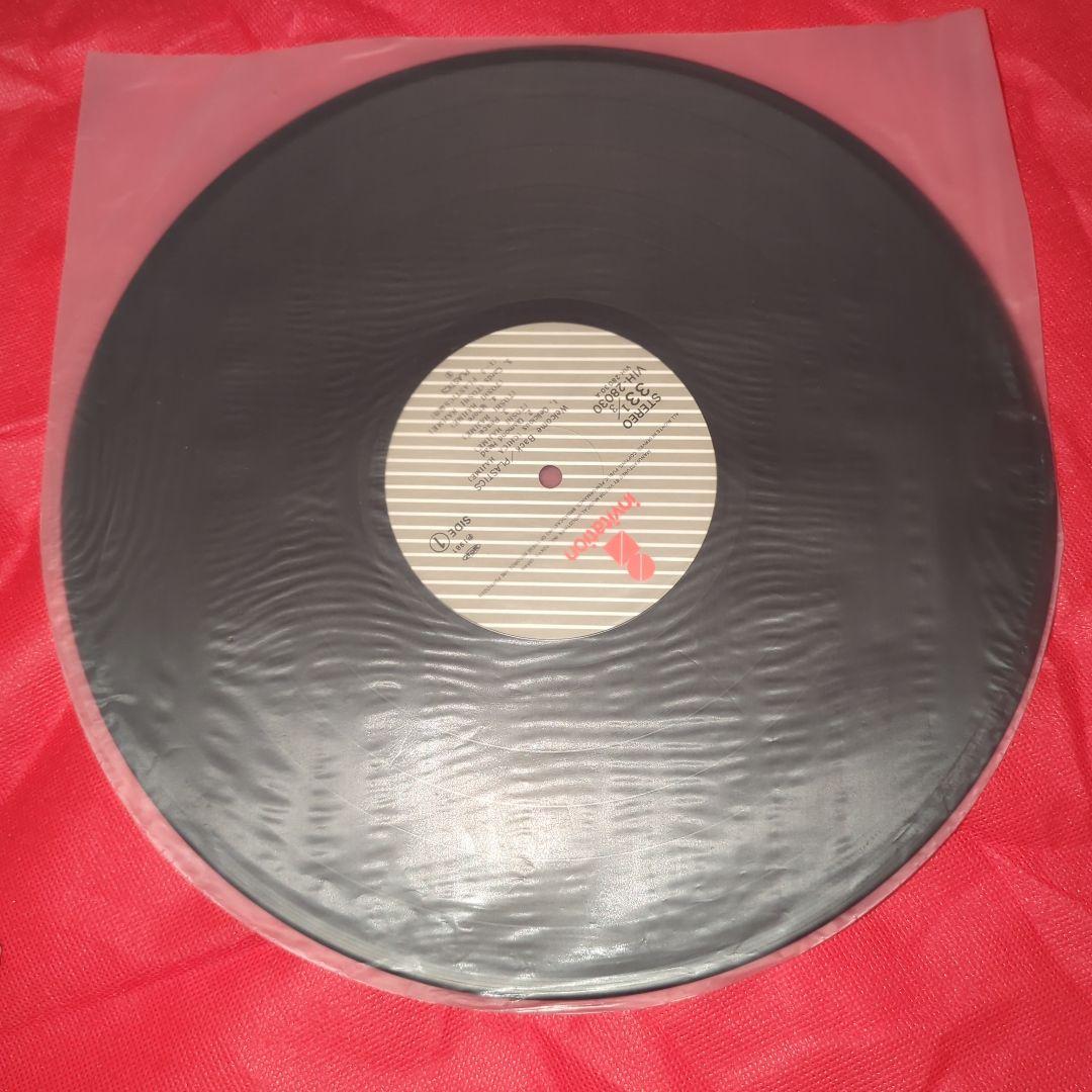 WELCOME BACK PLASTICS サイン入り