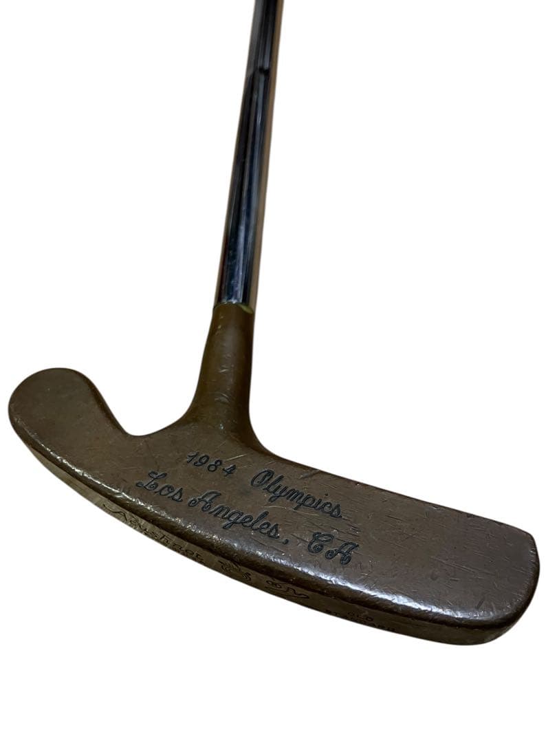 アクシネット ブルズアイ　パター　1984年　ロスオリンピック　記念ビンテージ