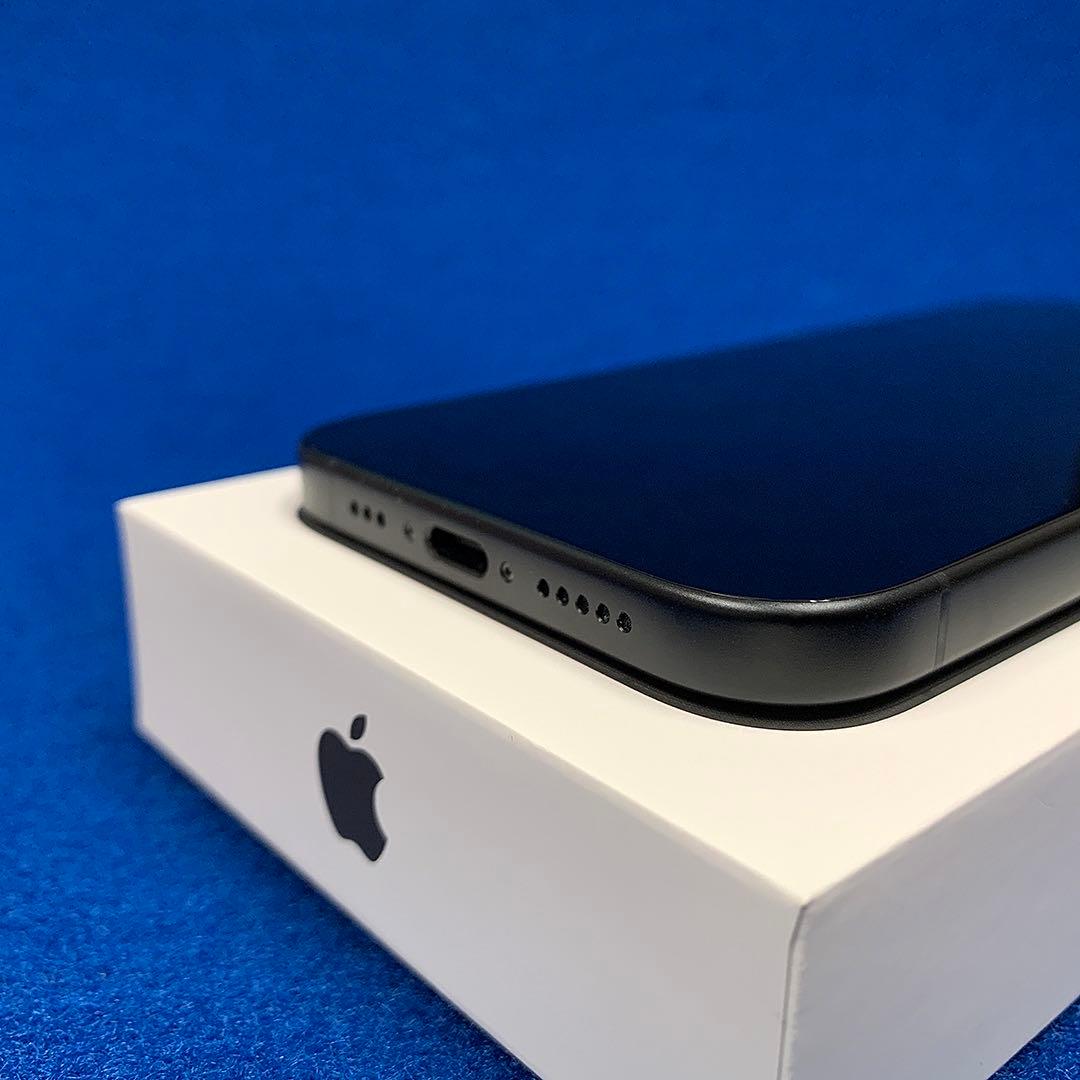 Apple iPhone 16 128GB ブラック SIMフリー