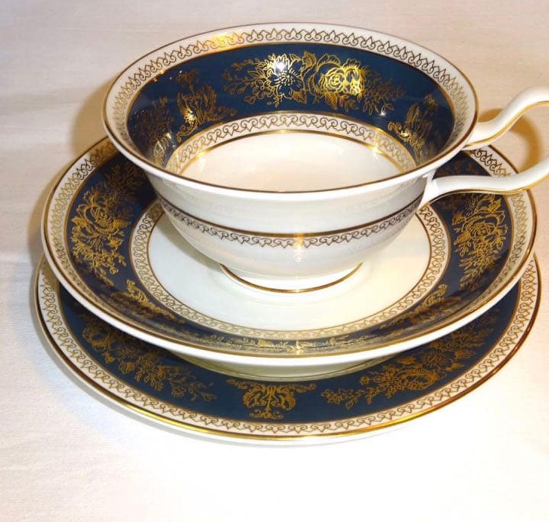 【希少】ウェッジウッド　「コロンビア」シリーズ　ブルー&ゴールド　トリオセット