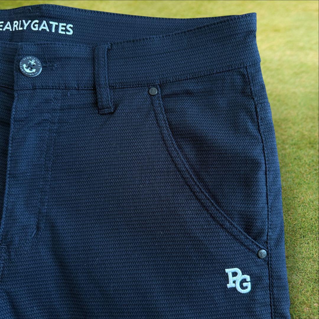 美品　パーリーゲイツ　ハーフパンツ　短パン　4 M〜L相当　紺　ネイビー　マリン