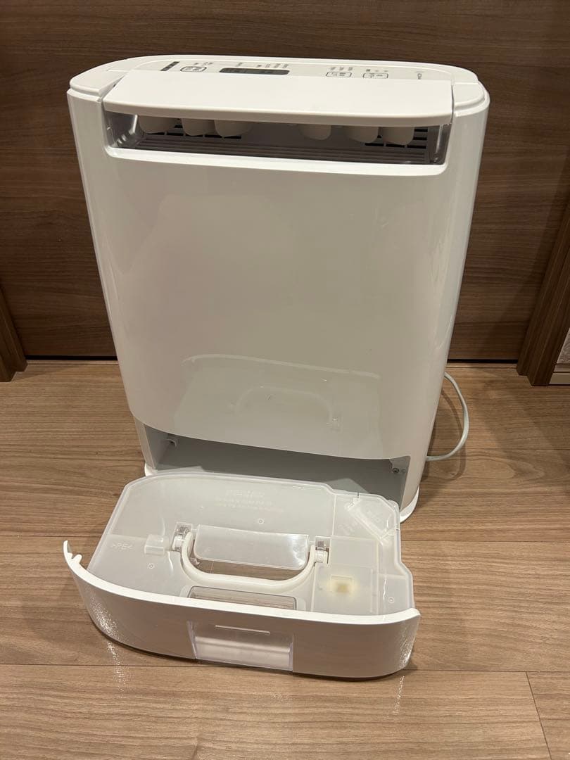 衣類乾燥除湿機F-YZU60 ホワイト 取り外し可能水タンク