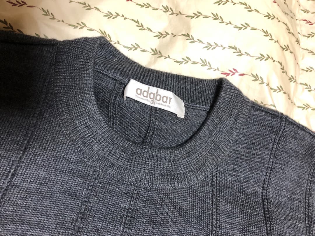 ゴルフにも アダバットセーター IV ダークグレー ベロア刺繍 Lサイズ未使用